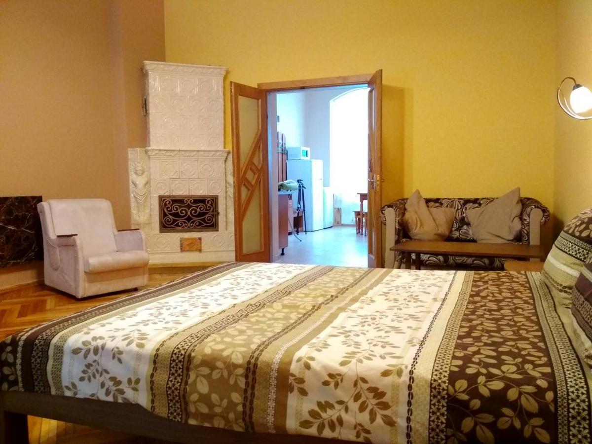 Apartment On Virmens'Ka Street Lwów Zewnętrze zdjęcie